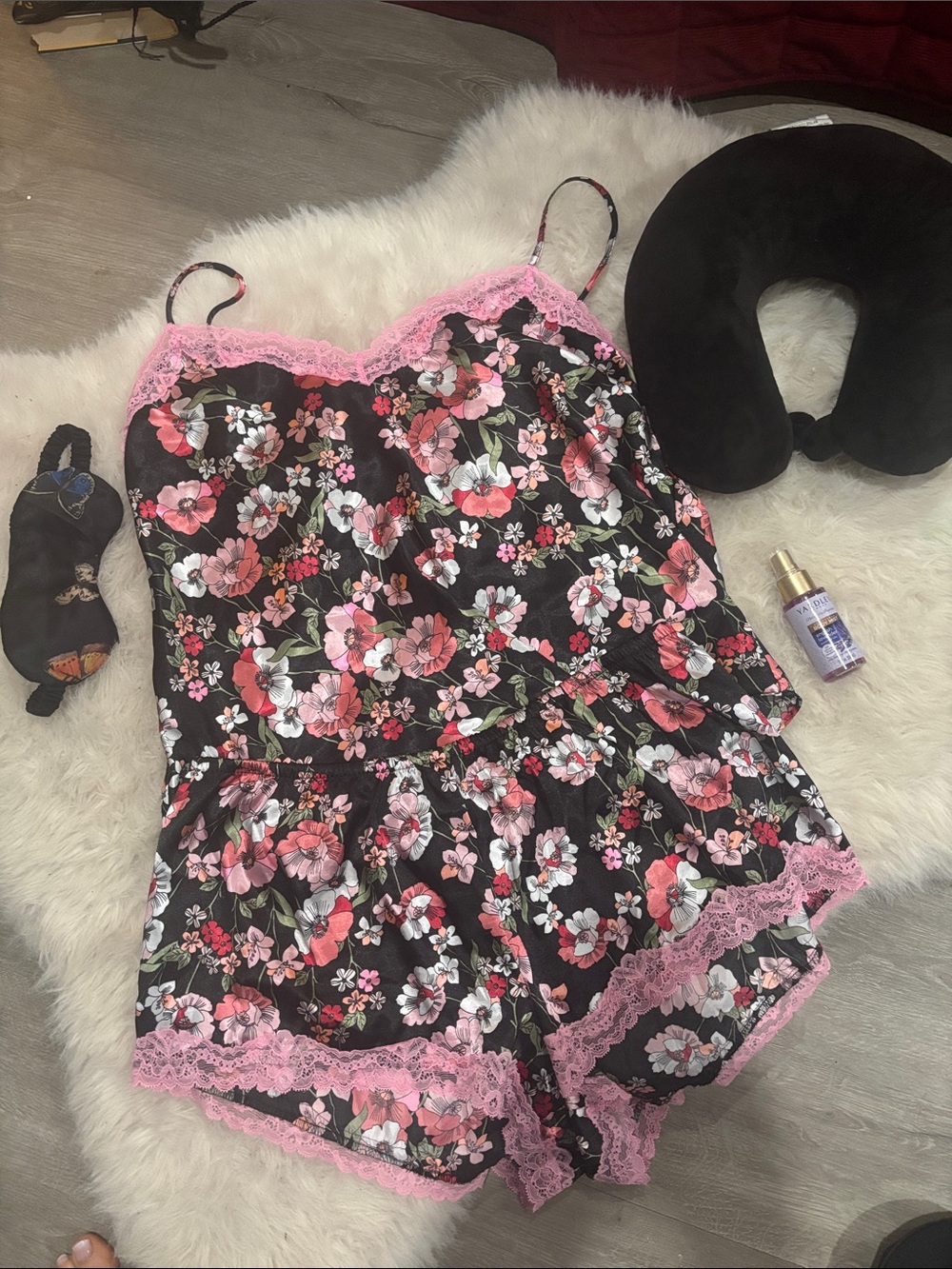 Sexy 2 piece floral silky set